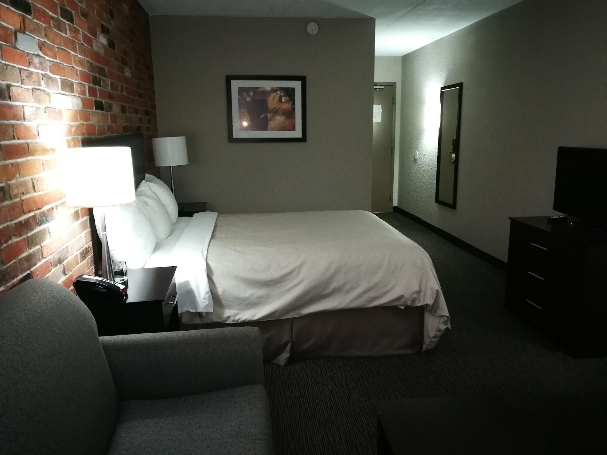 Hotel Super 8 By Wyndham Timmins On Esterno foto